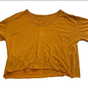 New Aerie Real Soft Cut Off /Women’s V Neck Yellow - Size L